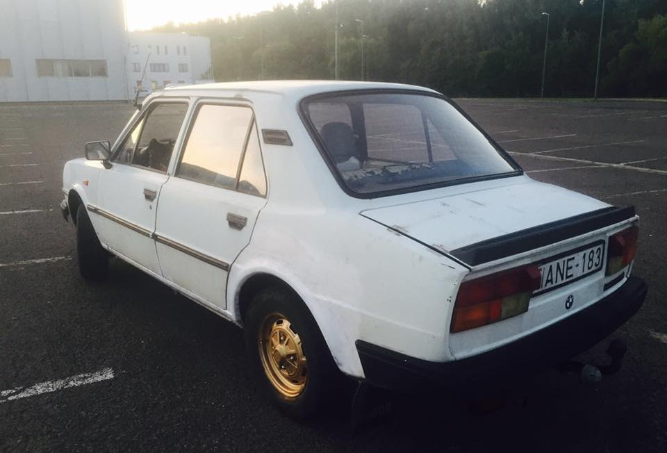 A nap hirdetése: eladó a csoda-Skoda, amit Pista bácsi szerelt pálinkával 1