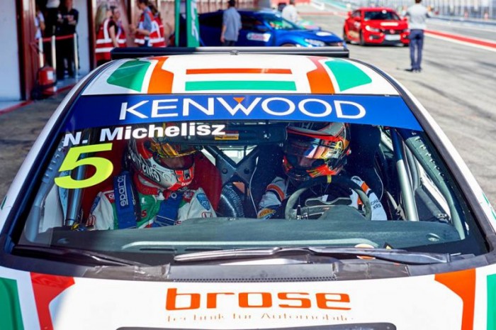 Micheliszék F1-es pilótának adtak leckéket