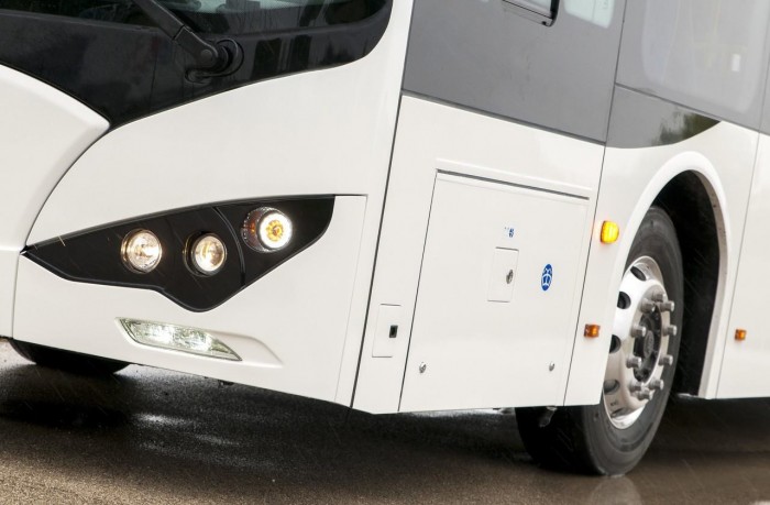 Itt vannak az első fotók az új magyar buszról