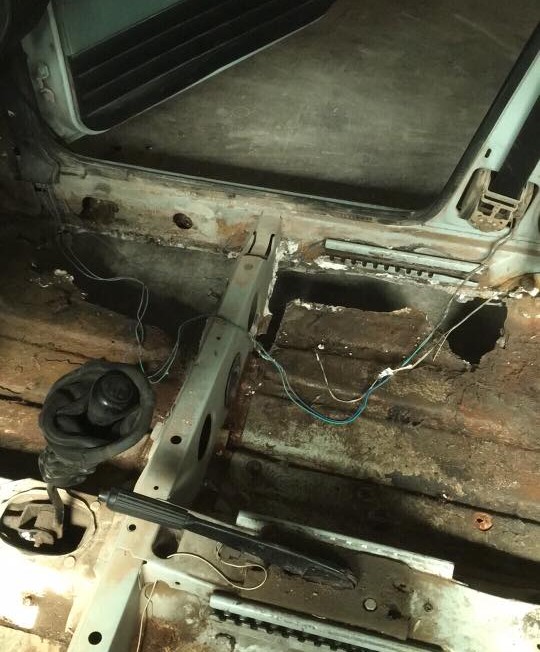 Vakolattal lakatoltak egy szétrohadt Fiatot Észak-Magyarországon 4