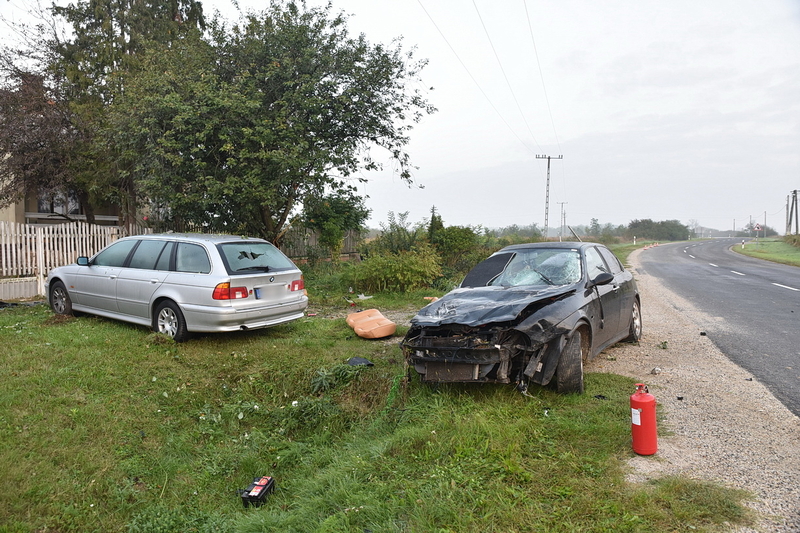 Részeg alfás nő zúzta le a BMW-t Rábahídvégen 4