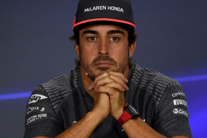 F1: Alonso igazi bajkeverő