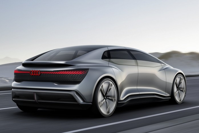 Audi Aicon: ne vezess, csak utazz! 9