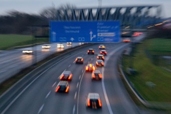 A járvány sem törte meg a 30 éves autós trendet