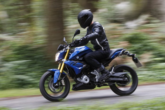 Kieshet a Mercedesből az üzemanyagtartály 4 | Vezess Kieshet a Mercedesből az üzemanyagtartály 4