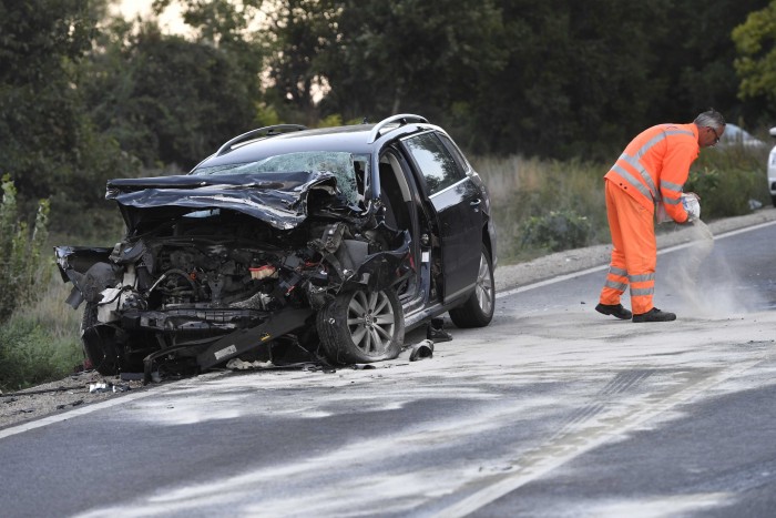 Két halálos áldozat a 81-esen, fotókon a baleset 3