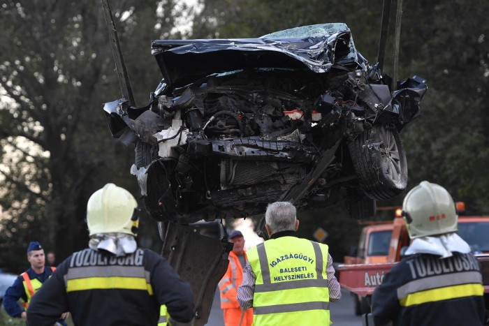 Két halálos áldozat a 81-esen, fotókon a baleset 5