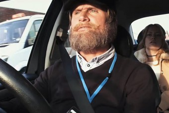 Betiltották a Forma-1-veterán reklámját - videó