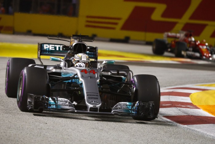 F1: Vettel a falról pattant a pole-ra 1