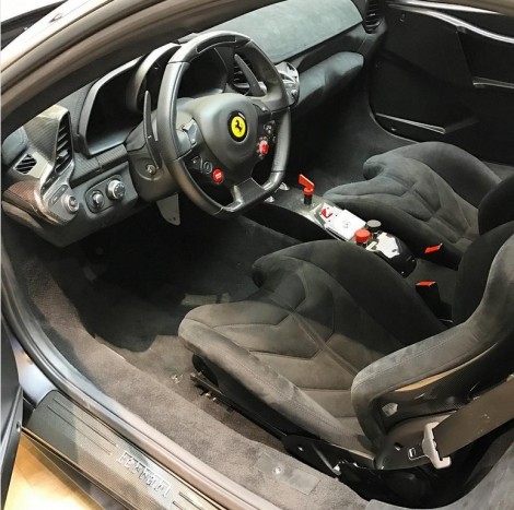 Bitang motor került ebbe a Ferrari 458-asba 1