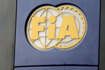 Megint nyomoznak az F1 eladását illetően