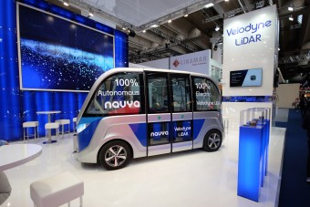 Beültünk egy buszba, amiben még kormánykerék se volt