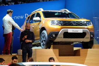 Beültünk az új Dacia Dusterbe