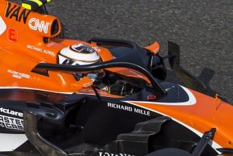 F1: Küszködnek a csapatok a glóriával