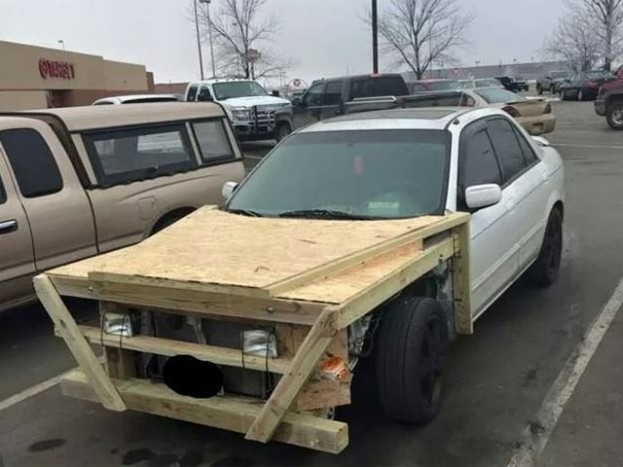 Ezekkel az autókkal csúnyán elbántak alkotóik 9