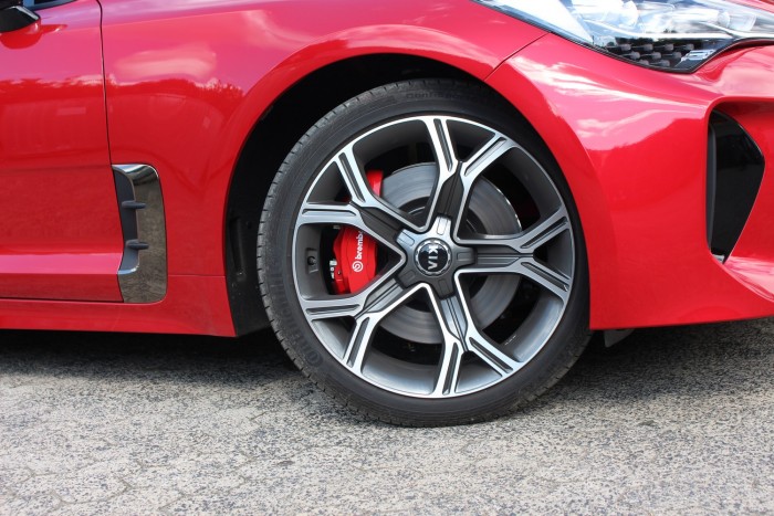 BMW-t épített a Kia 2 BMW-t épített a Kia 2