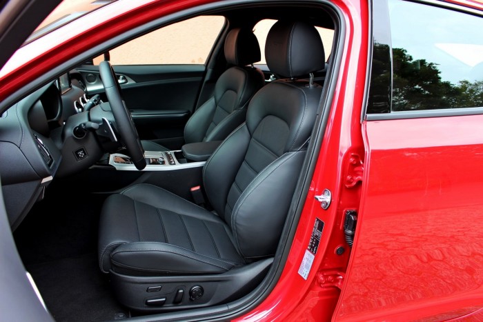 BMW-t épített a Kia 9