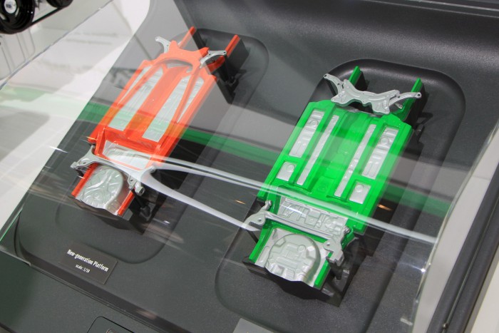 Videó: beültünk a legújabb, legerősebb Suzukiba 10