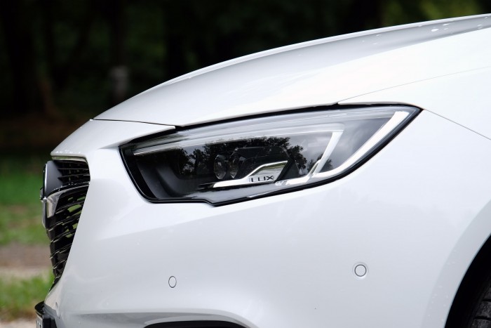 Könnyebb, tágasabb és keveset is fogyaszt az új Opel Insignia 7 Könnyebb, tágasabb és keveset is fogyaszt az új Opel Insignia 7