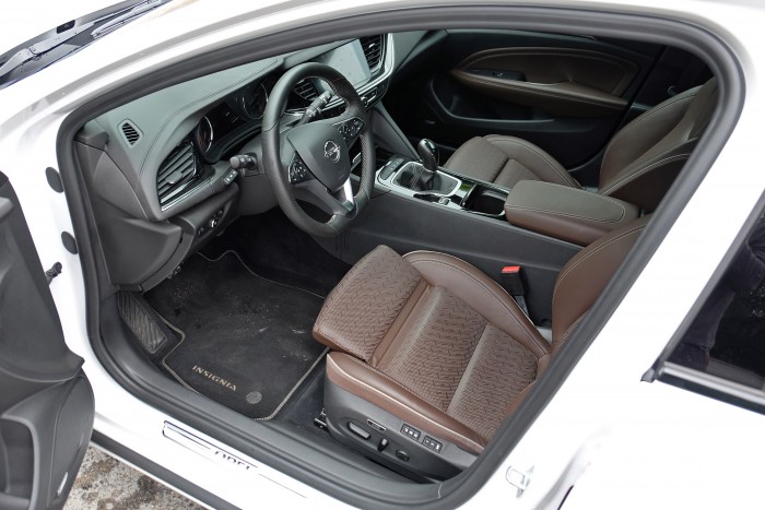 Könnyebb, tágasabb és keveset is fogyaszt az új Opel Insignia 3 Könnyebb, tágasabb és keveset is fogyaszt az új Opel Insignia 3