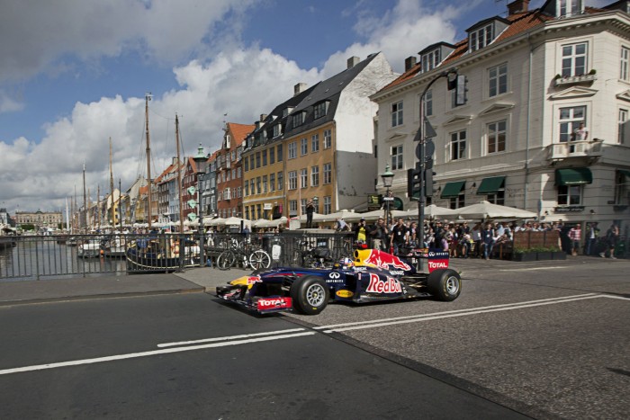 Dániát fűzik az F1 fejesei