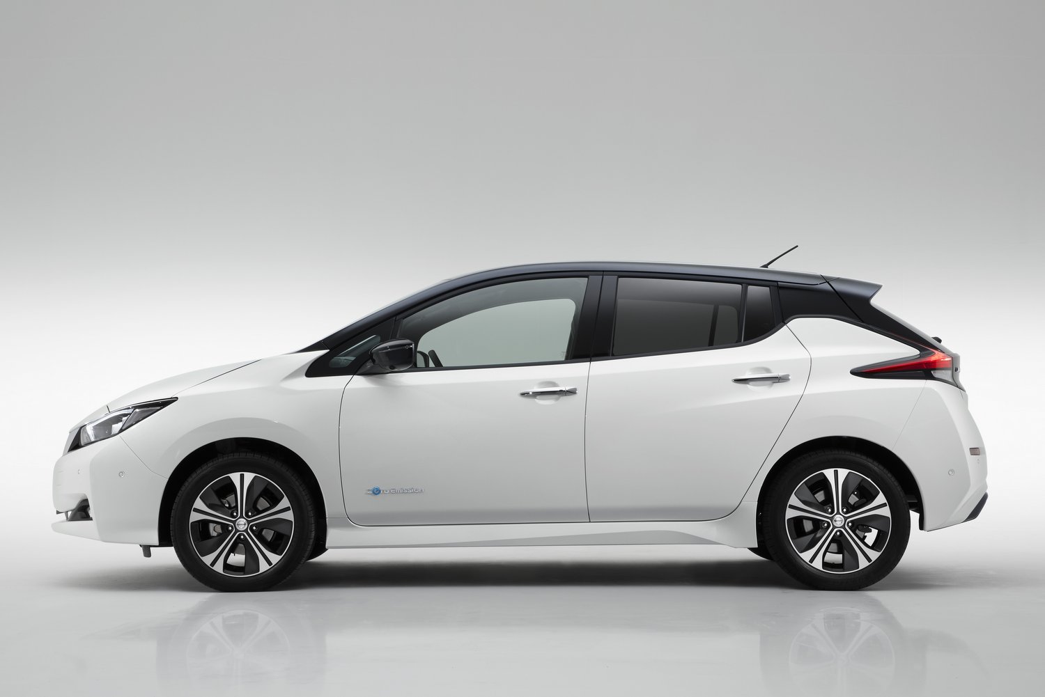 Itt az új Nissan Leaf! 5