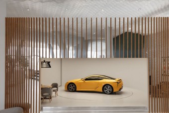 A Lexusnál már Moszkva Európa közepe