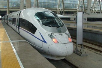 Újra száguldanak az eszméletlen gyors szupervonatok