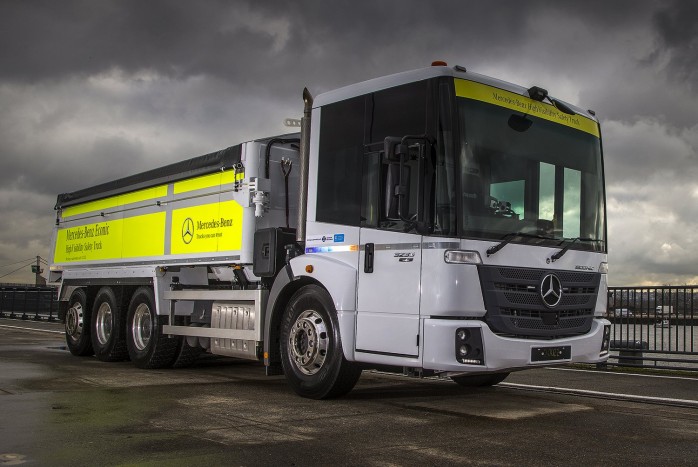 Ez történik, ha hülyékre bízod az autógyártást 4 | Vezess Ez történik, ha hülyékre bízod az autógyártást 4