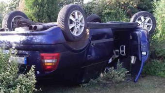 70 métert repült kocsival Kislétán egy kutya miatt