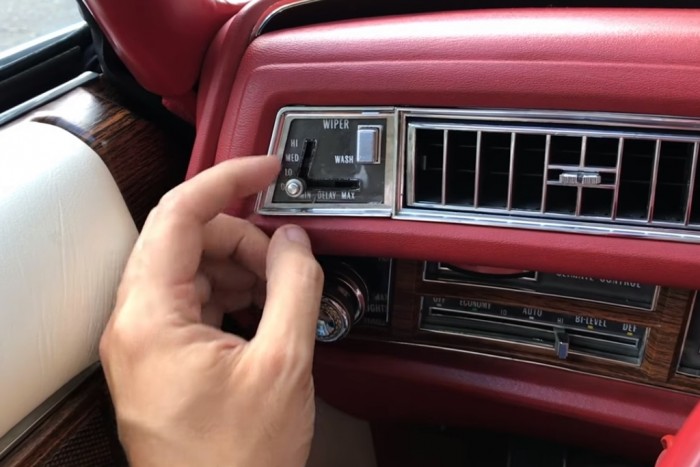 10 meglepő extra a 70-es évek legdrágább Cadillacjéből 10