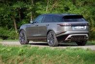 A hét műtárgya: Range Rover Velar 73