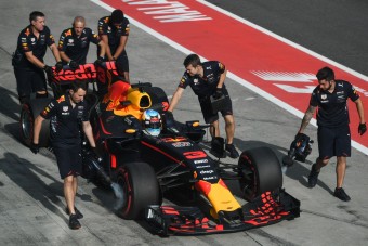 Ricciardo: Akár a győzelem is meglehet