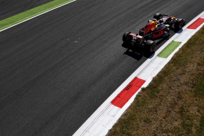 F1: Mansellhez hasonlította főnöke Ricciardot