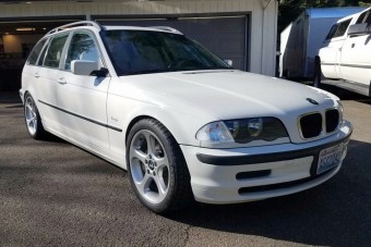 Az M3-as szíve dobog ebben a kombi BMW-ben