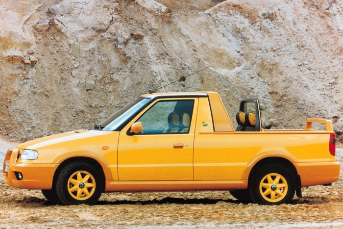 6 meglepő autó, amiből haszongépjármű lett 10