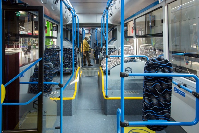 Elkészült az első hazai gyártású csuklós a 180-ból 2 | Vezess Elkészült az első hazai gyártású csuklós a 180-ból 2