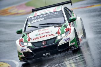 Remek hétvégét zárt Michelisz Kínában