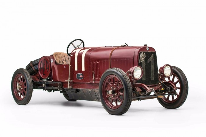 Ha az első Alfa Romeo kell neked, akkor itt a remek alkalom!