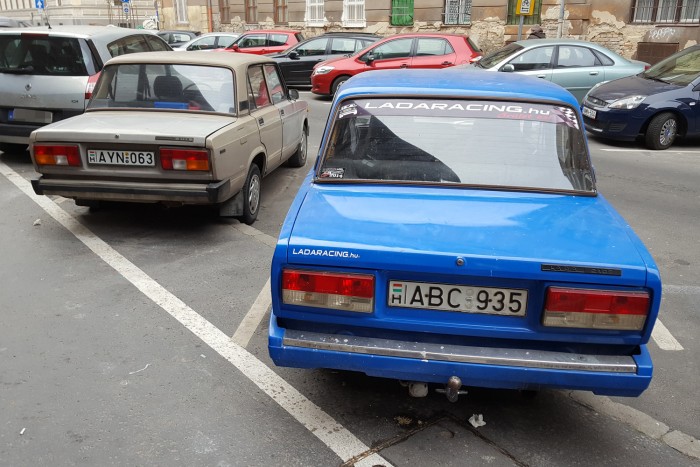 Egészen ritka rendszámot fotóztak Pesten 1