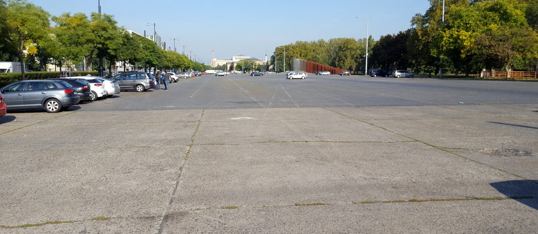 Kinyírták az ország legnagyobb P+R parkolóját