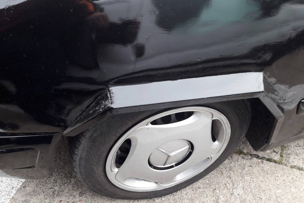 Újabb fotók a tákolás egyeteméről: lakatolás papírral, csavarok a biztosítékok helyén 10 Újabb fotók a tákolás egyeteméről: lakatolás papírral, csavarok a biztosítékok helyén 10