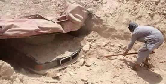 Elásott, páncélozott BMW került elő a föld alól 2