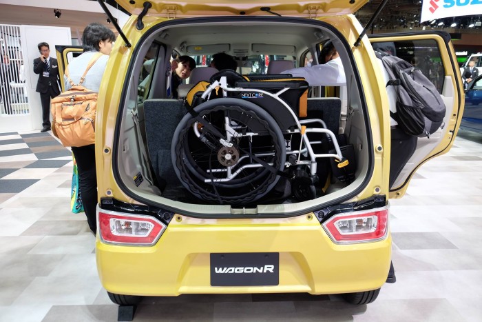 5 fotón az új Suzuki, be is ültünk a cuki apróságba 2