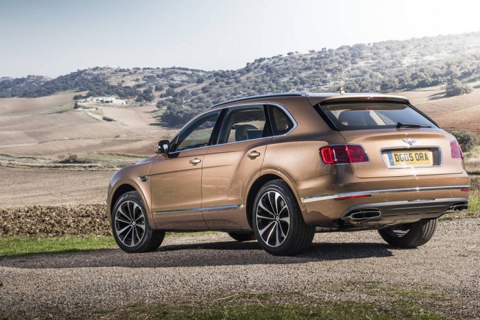 Elkelt az összes magyar Bentley a szalonépítés megkezdése előtt 6 Elkelt az összes magyar Bentley a szalonépítés megkezdése előtt 6