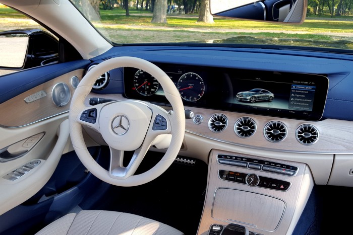 911 kisgyerekeseknek? 9