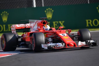 F1: Vettel rekorddal nyerte a pole-t Mexikóban