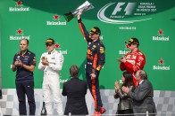 F1: Verstappen nyert, Hamilton a bajnok 36