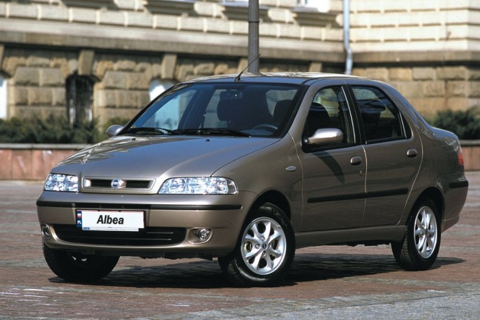 Megkímélt, keveset futott használt autót keresel? Bácsiautó! 3