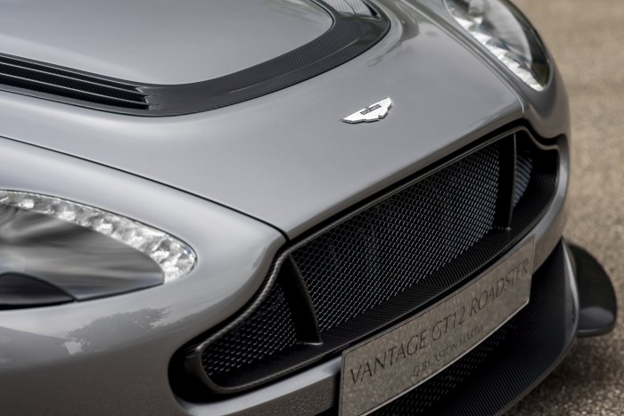 Rettentően gazdagoknak építene autókat az Aston Martin